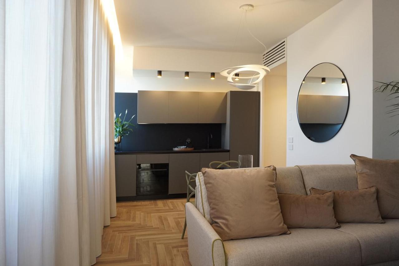 Yls Luxury * Milan