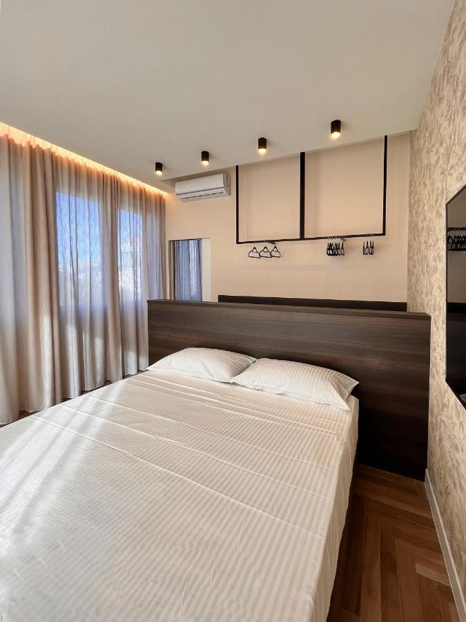 Yls Luxury * Milan